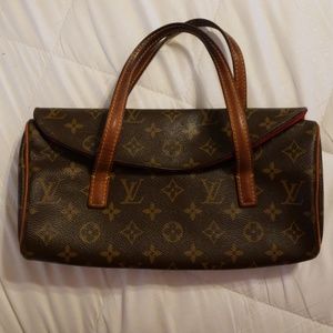 Louis vuitton purse